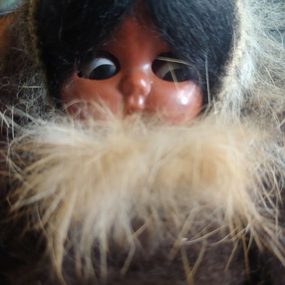 Inuit The People Girl Doll Toy 6" Traditional Native Fur Clothing USA Alaska - Picture 8 of 11